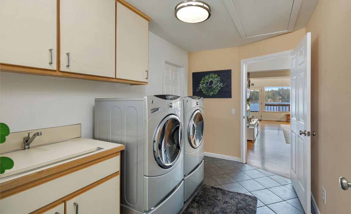 Photo of Others in Olympia