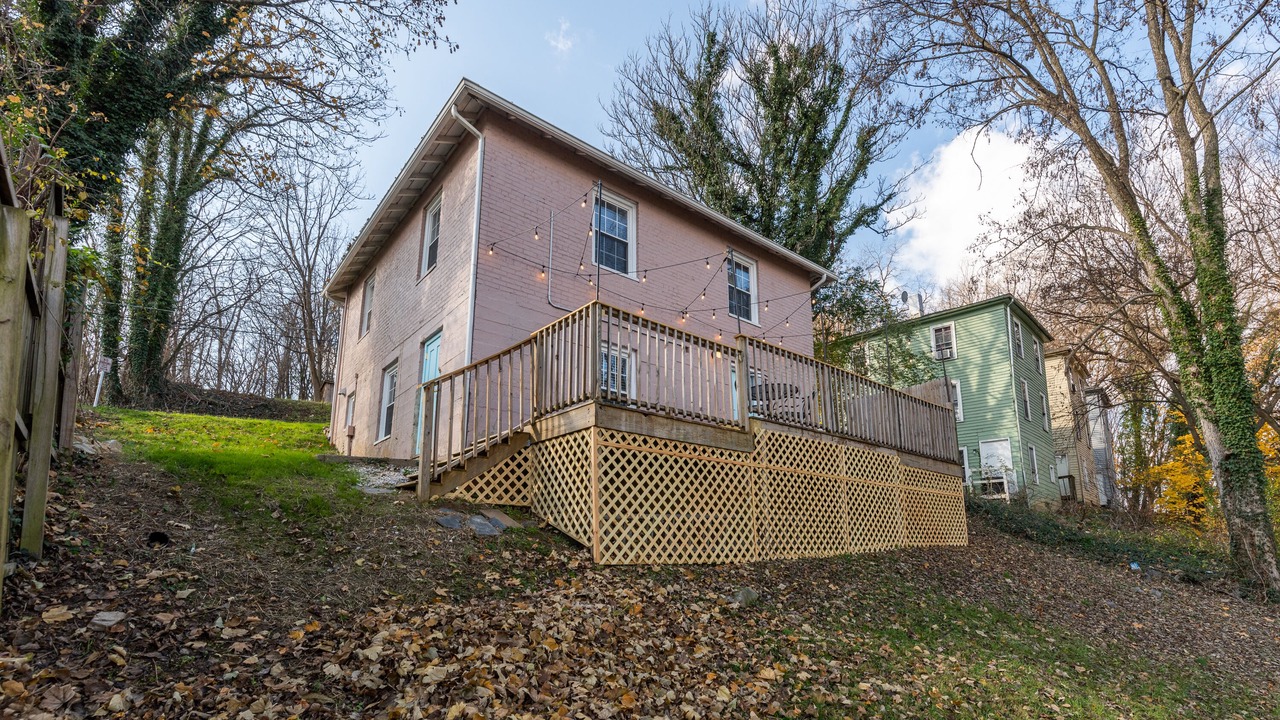 Photo of Outdoor in Staunton