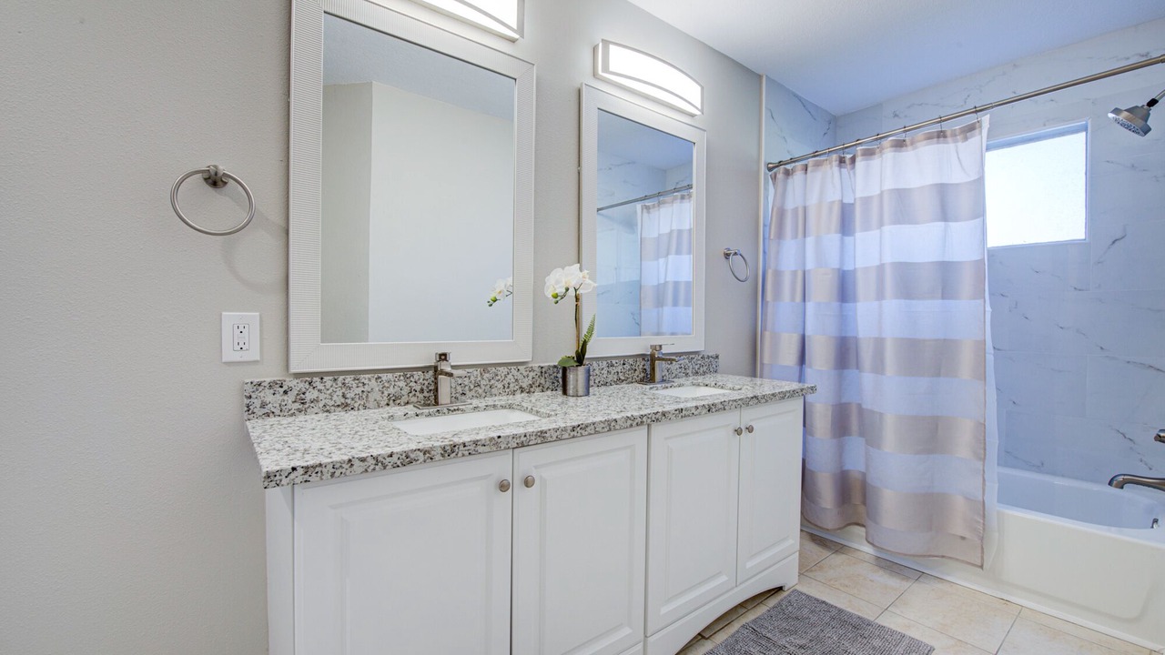 Photo of Bathroom in Spring
