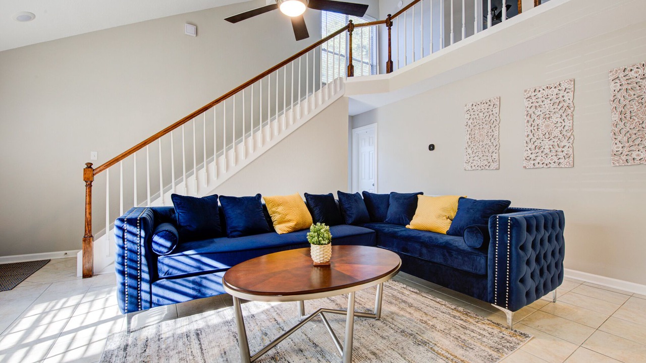 Photo of Livingroom in Spring