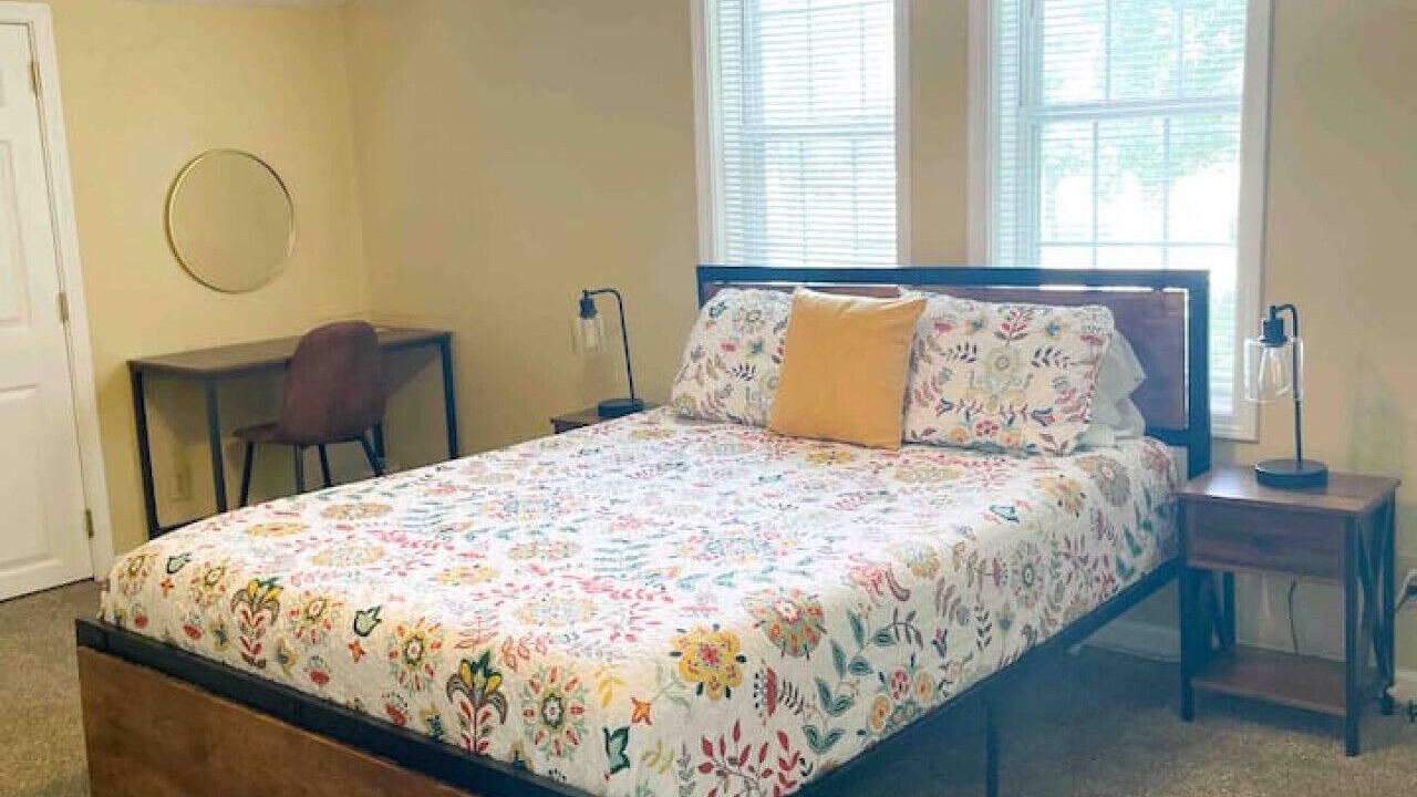 Photo of Bedroom in Englewood