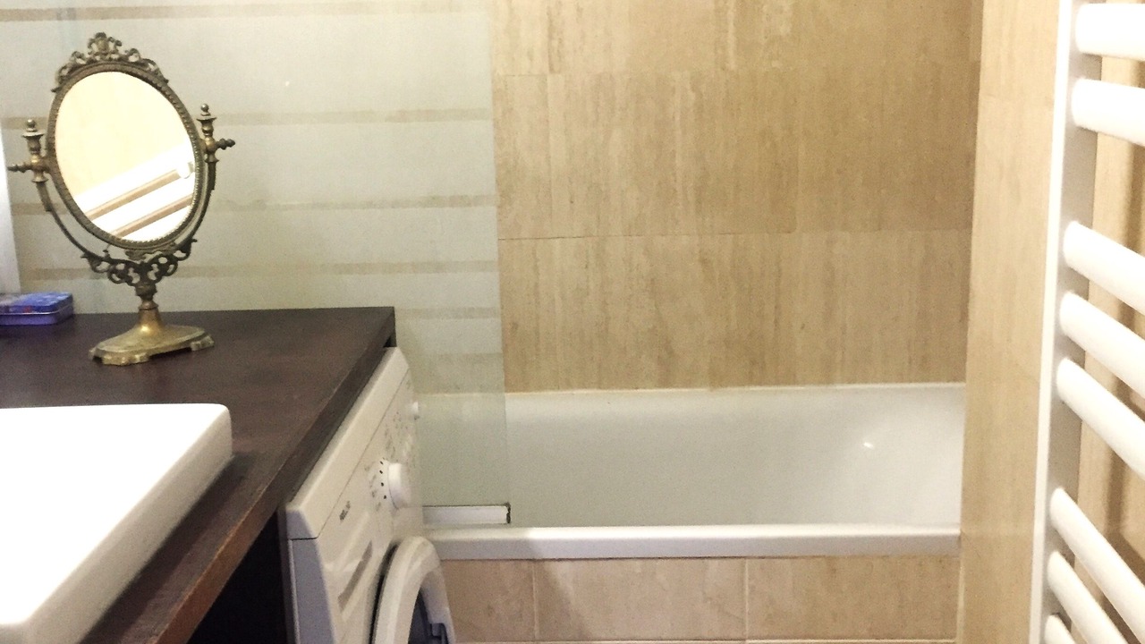 Photo of Bathroom in Quartier de la Maison-Blanche