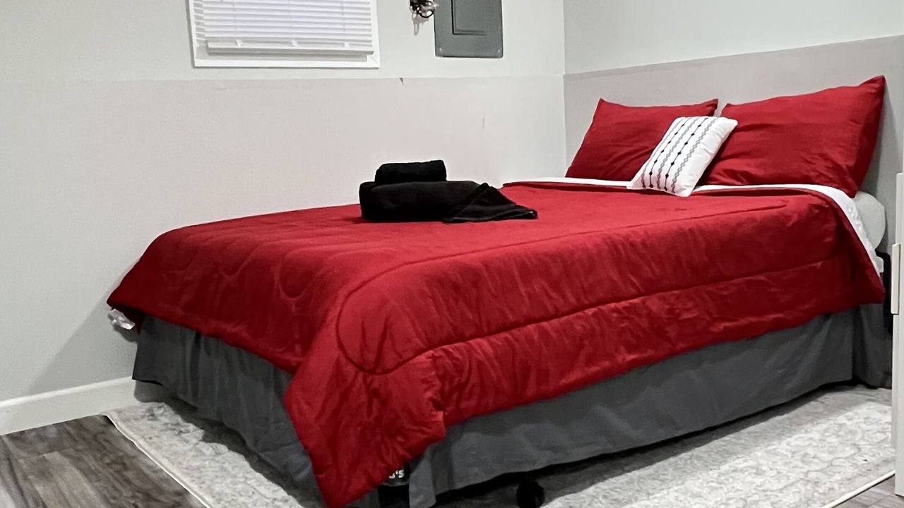 Photo of Bedroom in Mundelein