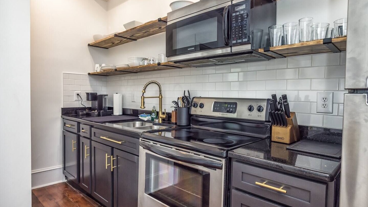 Photo of Kitchen in Wilmington Historic District