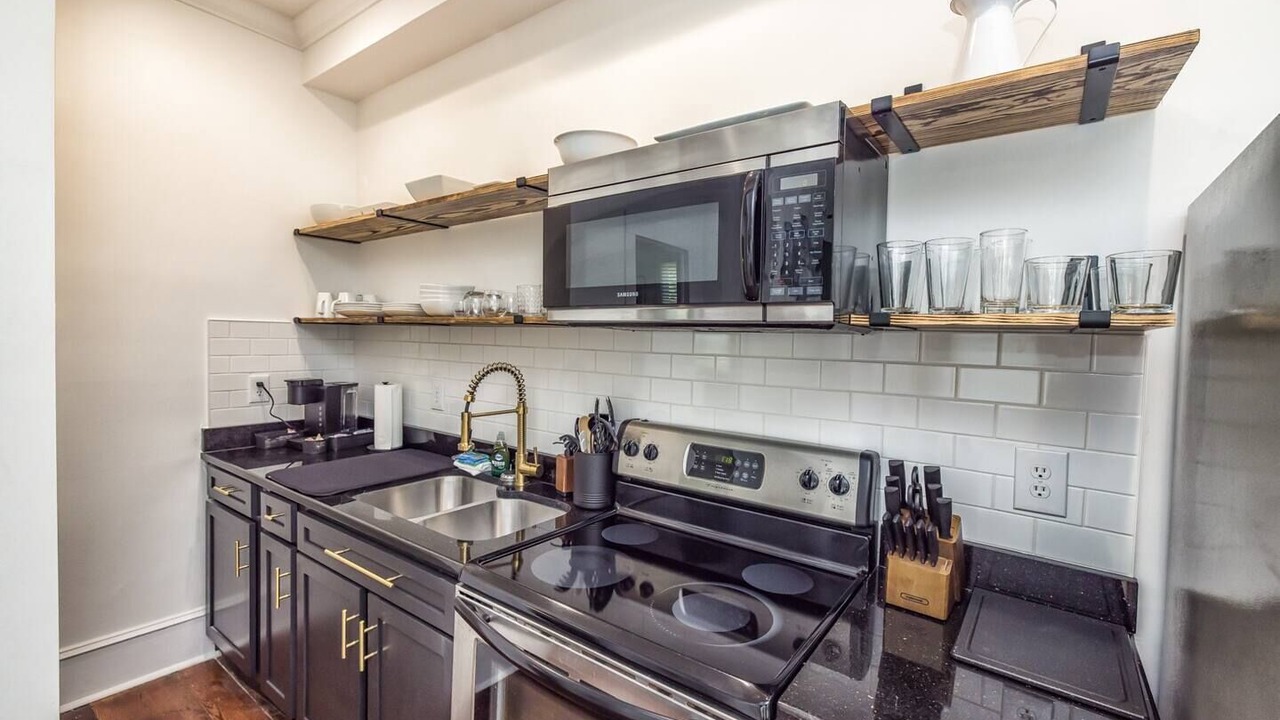 Photo of Kitchen in Wilmington Historic District