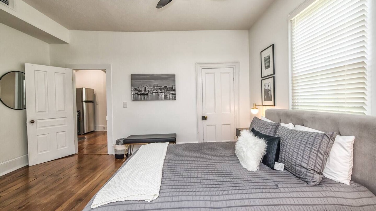 Photo of Bedroom in Wilmington Historic District