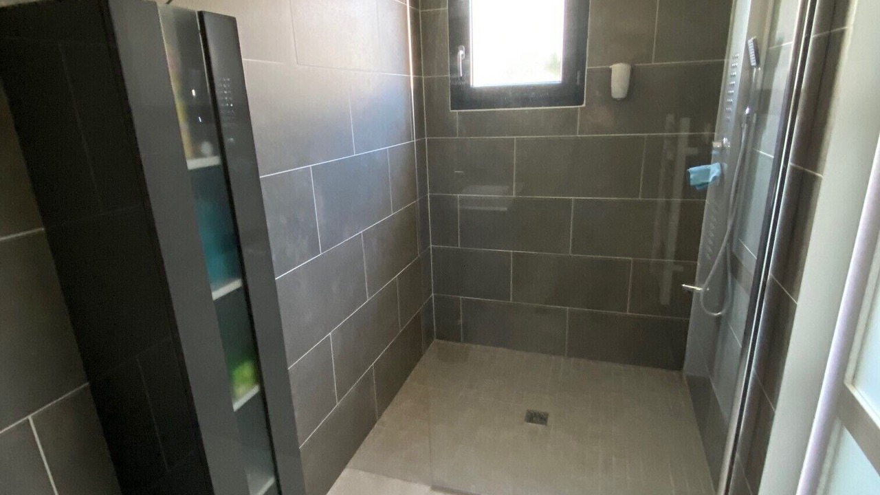 Photo of Bathroom in Pia