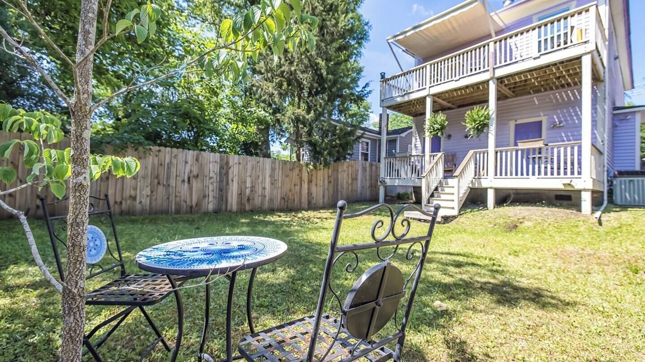 Photo of Patio Balcony in Wilmington Historic District