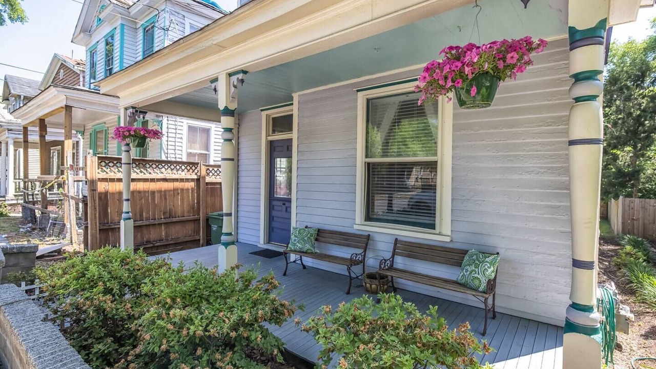 Photo of Patio Balcony in Wilmington Historic District