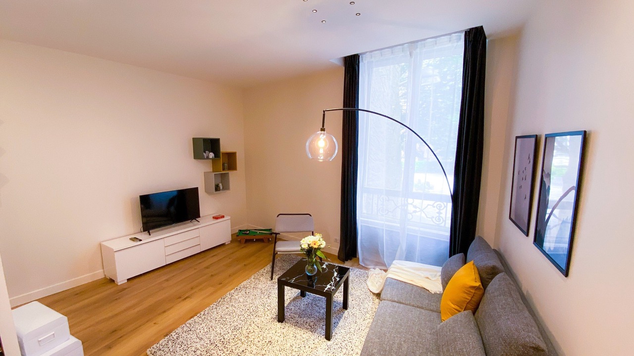 Photo of Livingroom in Secteur 2