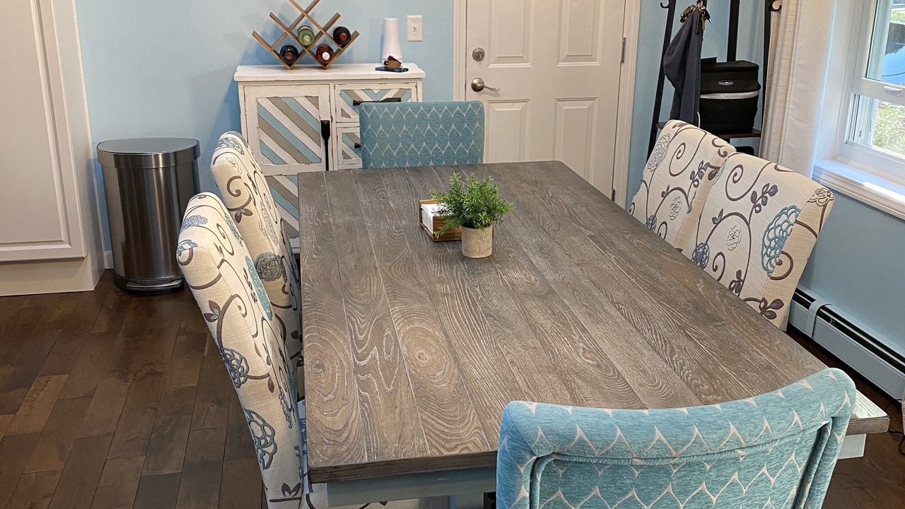 Photo of Livingroom in Forestdale