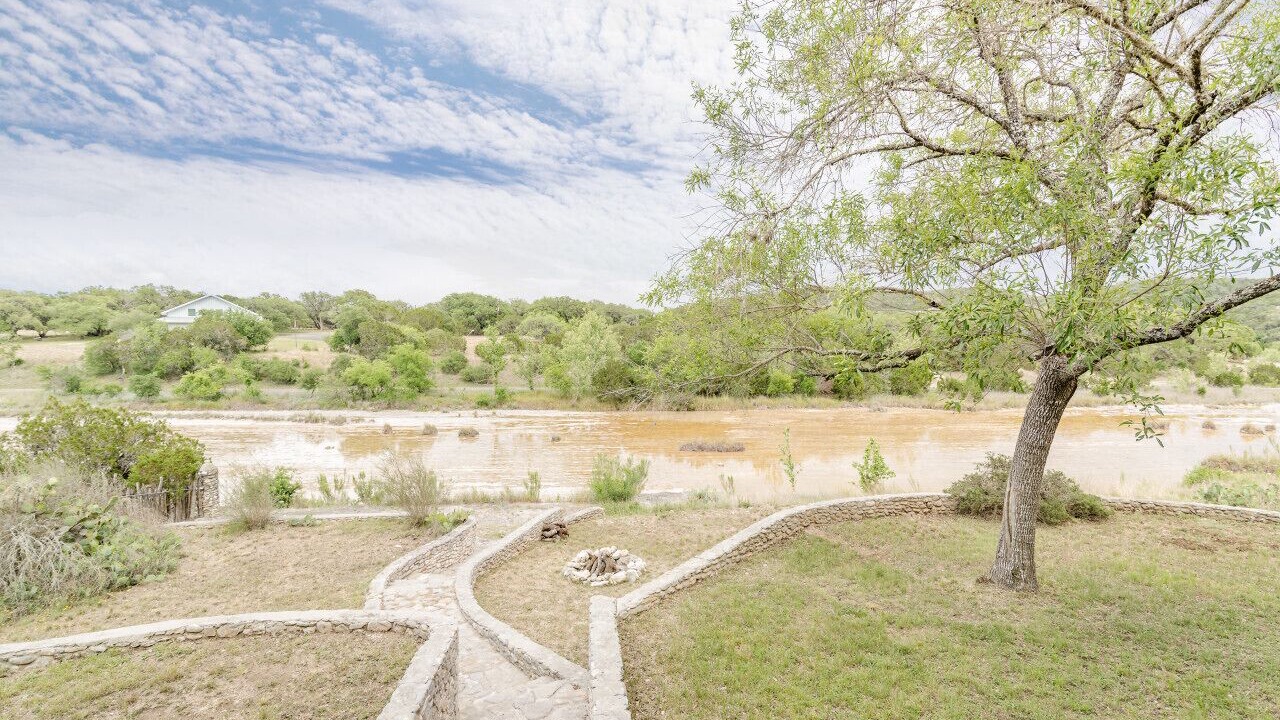 Photo of Others in Uvalde