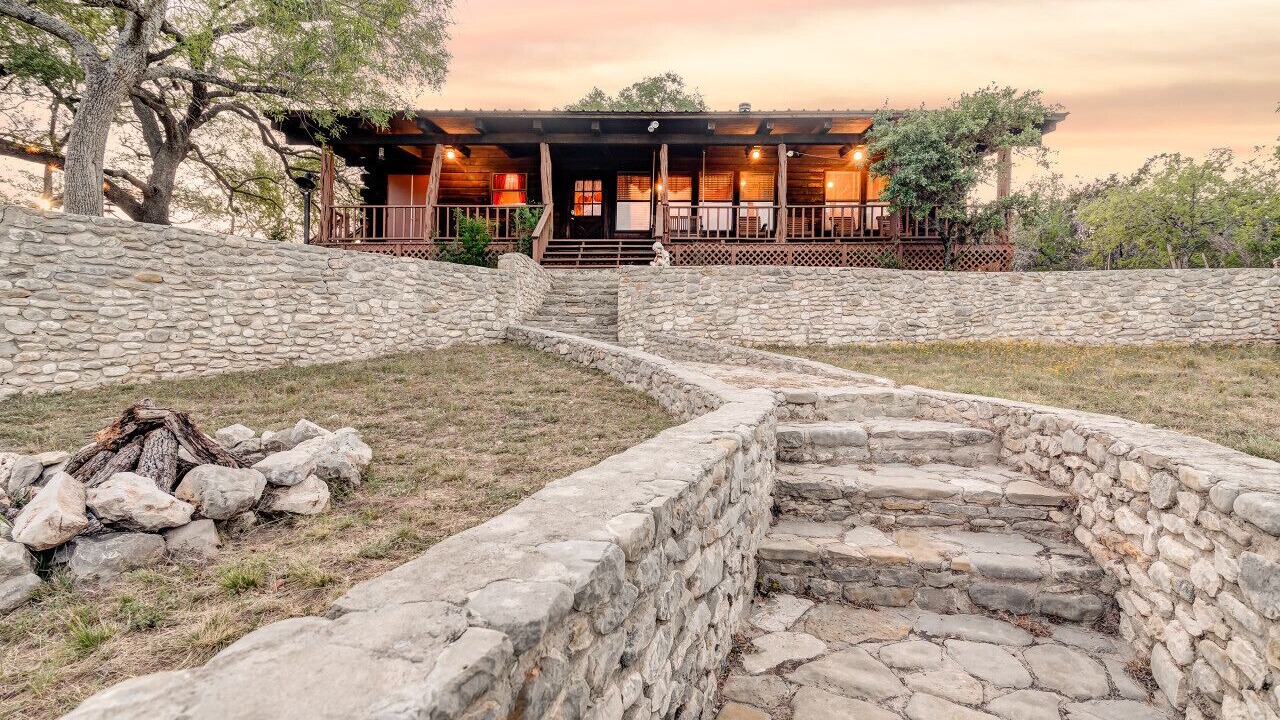 Photo of Outdoor in Uvalde
