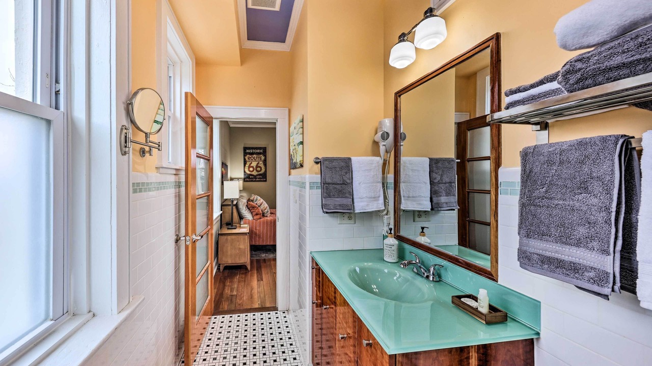 Photo of Bathroom in Southmoreland