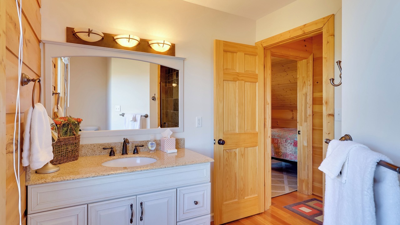 Photo of Bathroom in Laurel Springs