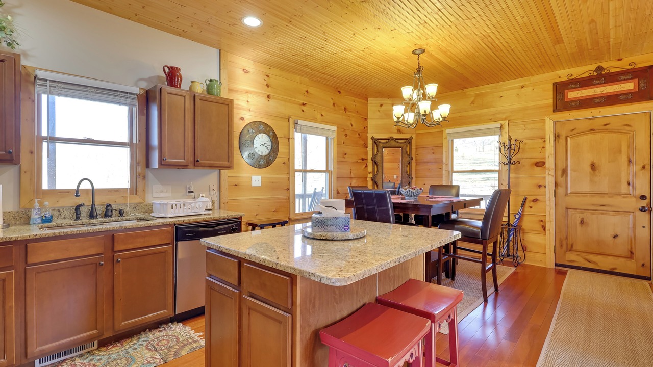 Photo of Kitchen in Laurel Springs