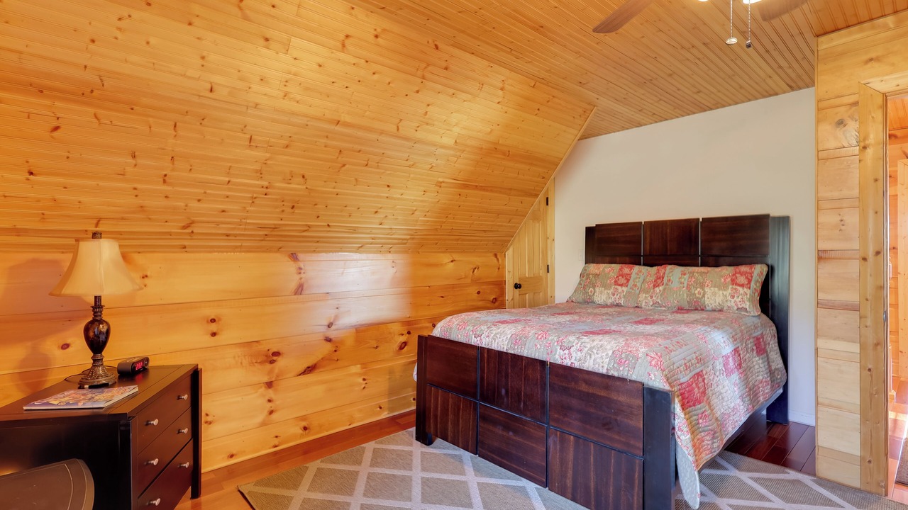 Photo of Livingroom in Laurel Springs