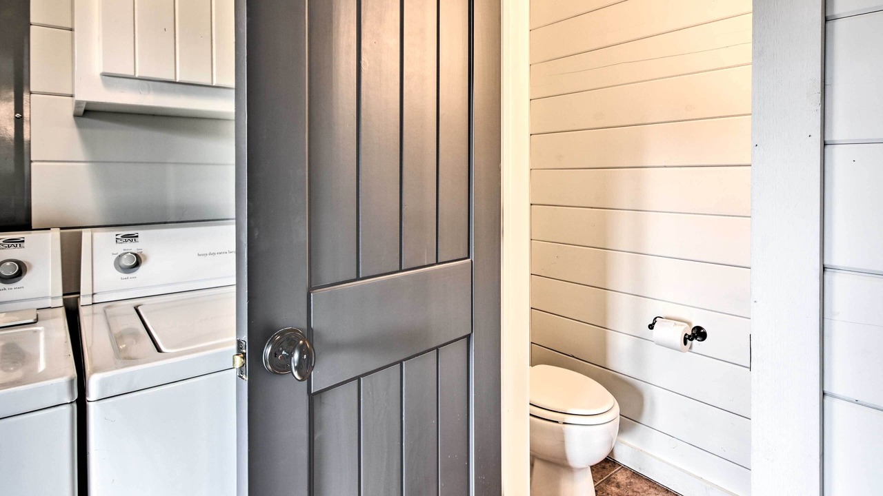 Photo of Bathroom in Maysville