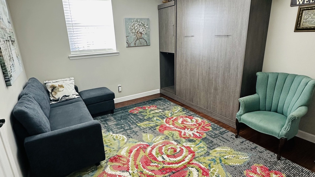 Photo of Livingroom in East Brainerd