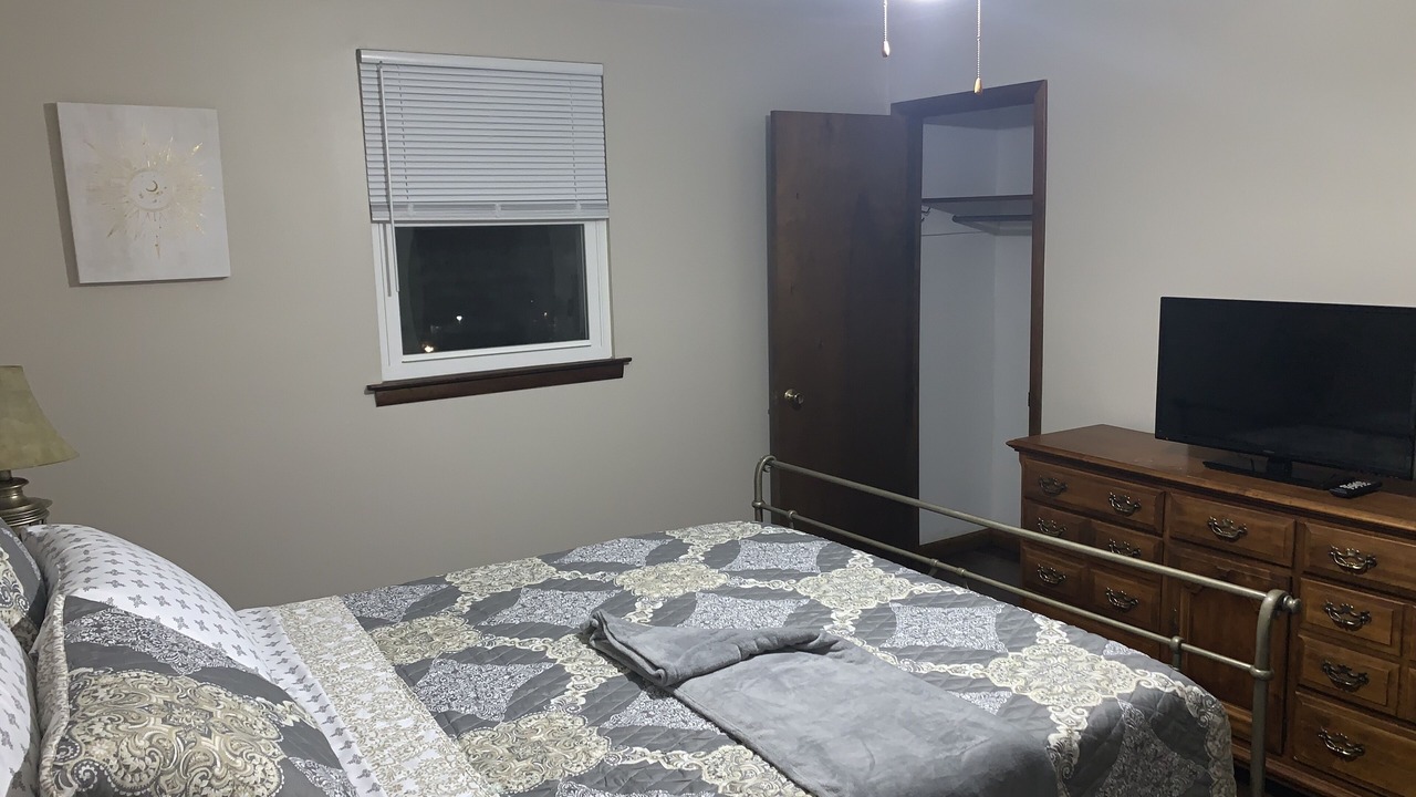 Photo of Bedroom in Tulip Grove