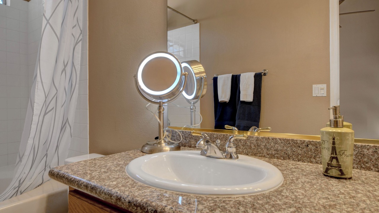 Photo of Bathroom in Silverado Ranch