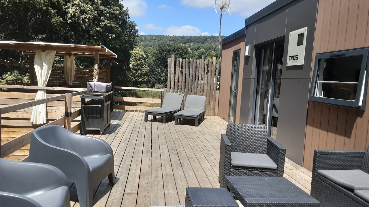 Photo of Patio Balcony in Caurel