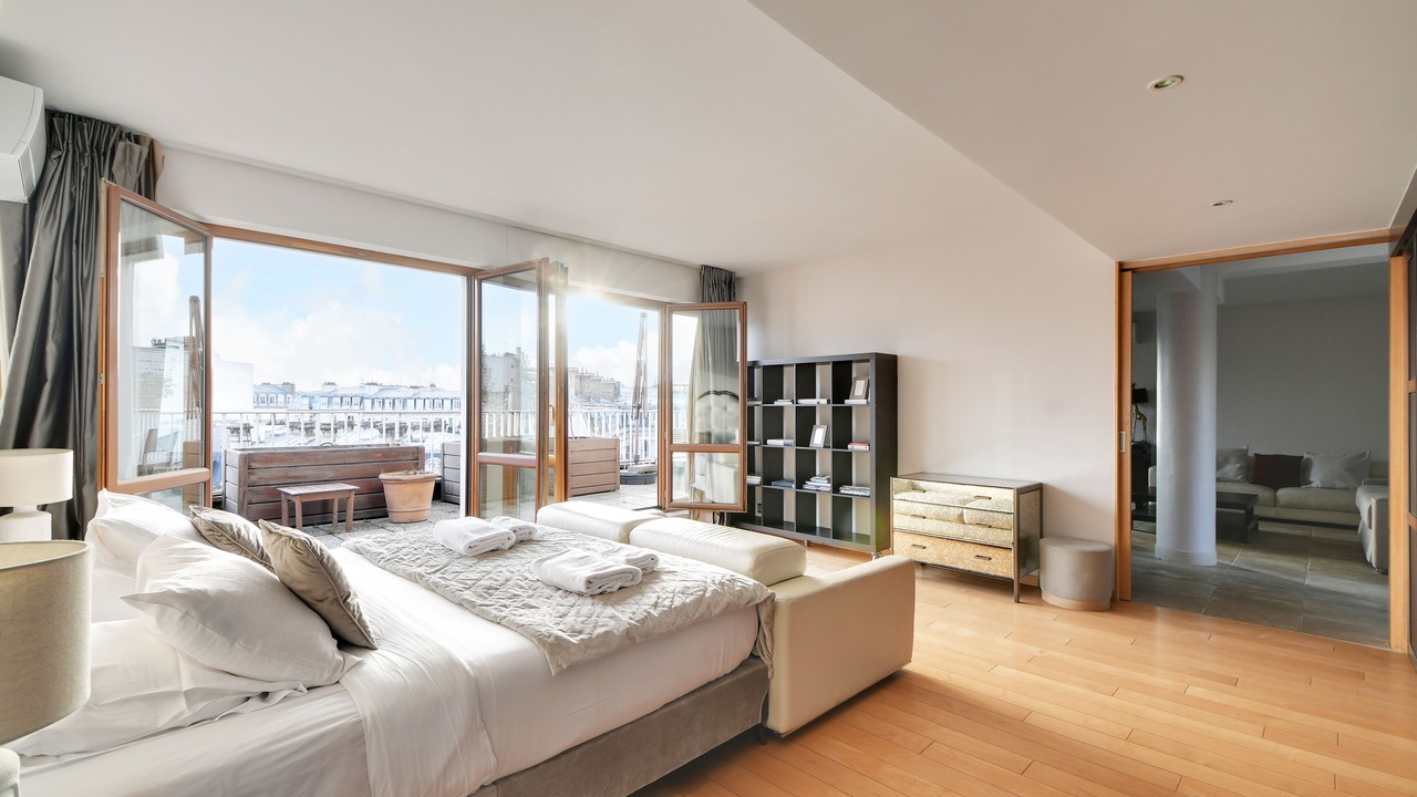 Photo of Bedroom in Chaillot