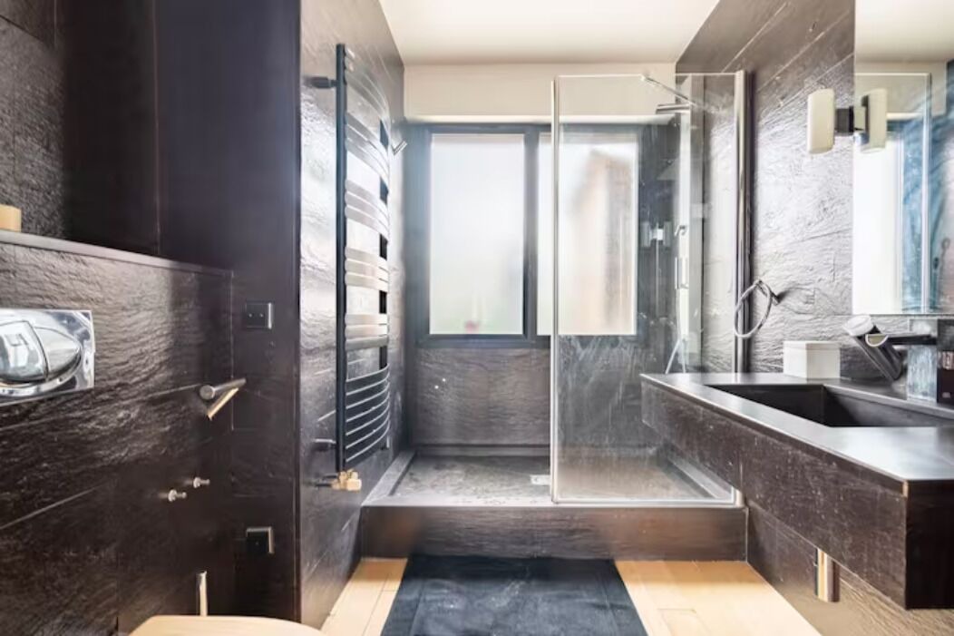 Photo of Bathroom in Chaillot