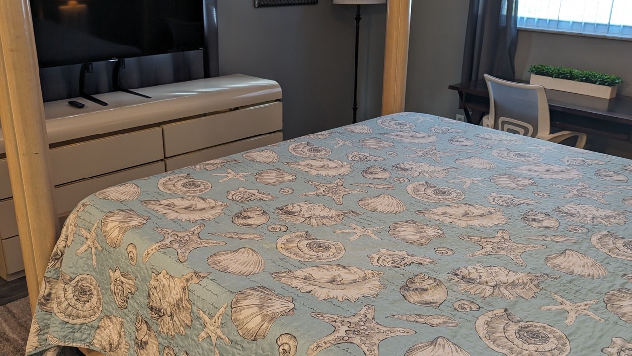 Photo of Bedroom in Harbor Bluffs