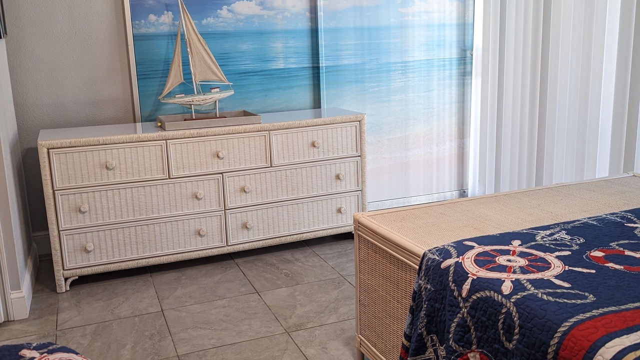 Photo of Bedroom in Harbor Bluffs
