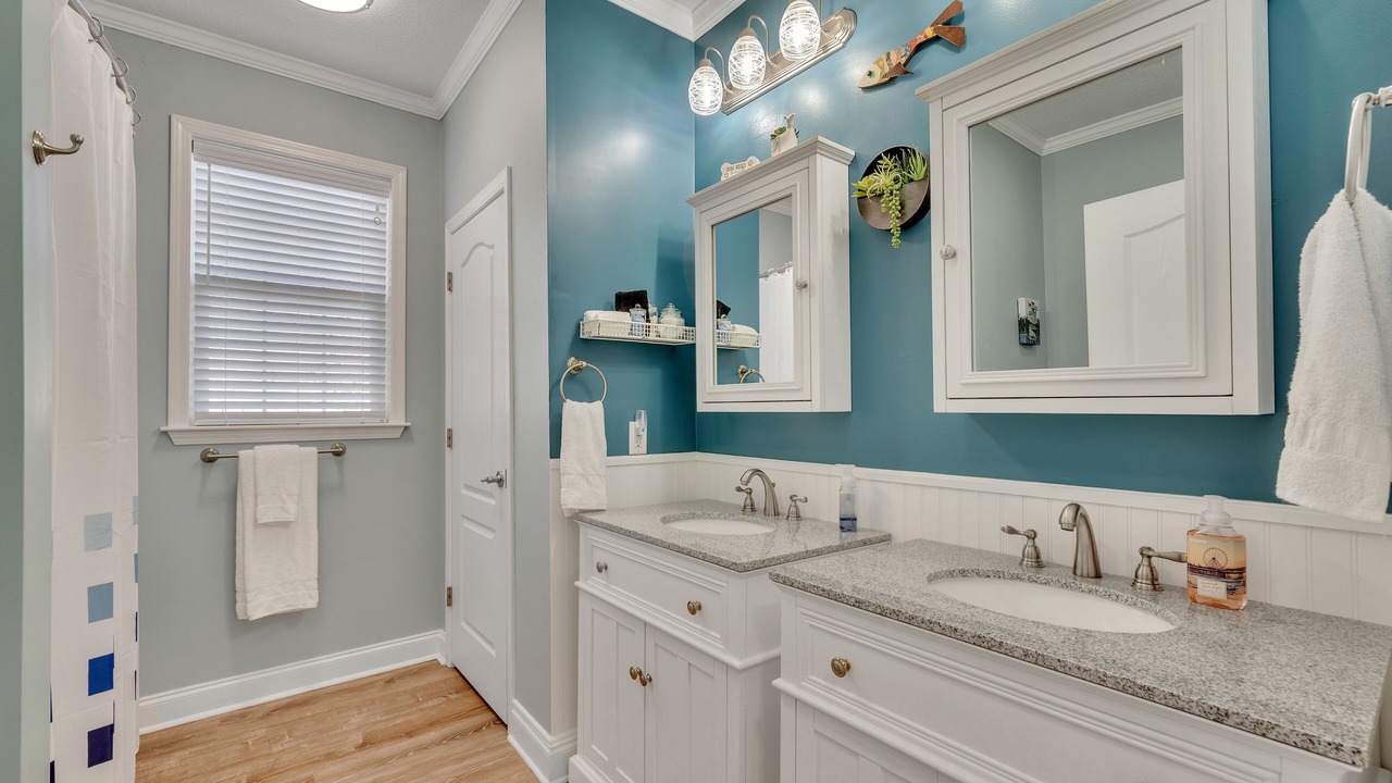 Photo of Bathroom in Crane Hill