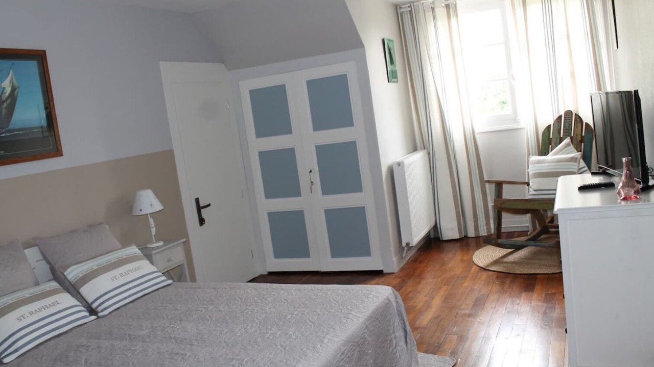 Photo of Bedroom in Fains-la-Folie
