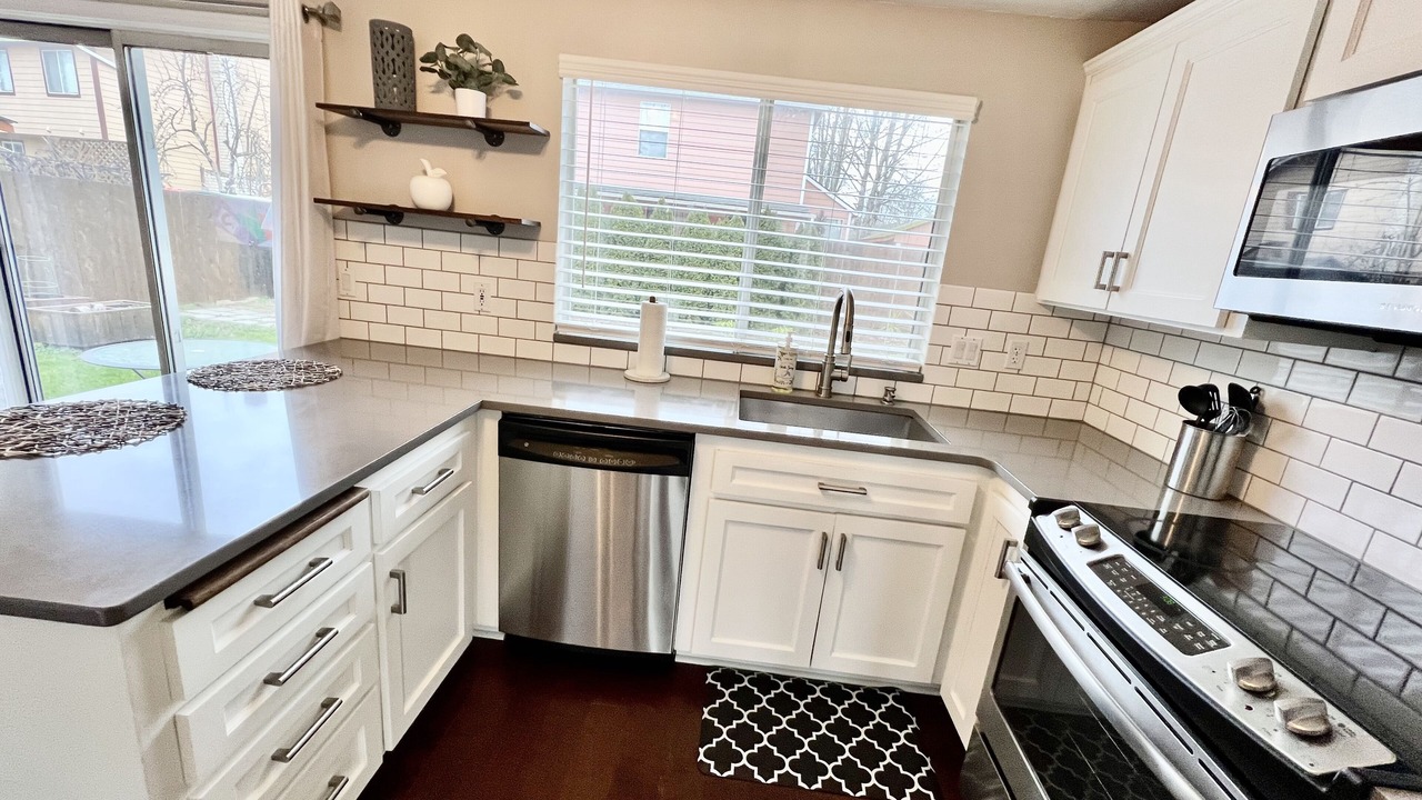Photo of Kitchen in Aloha