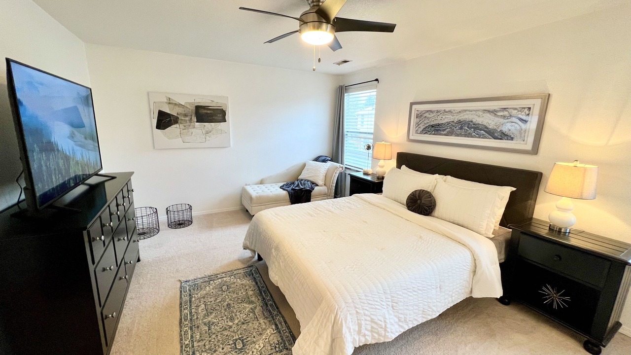 Photo of Bedroom in Aloha