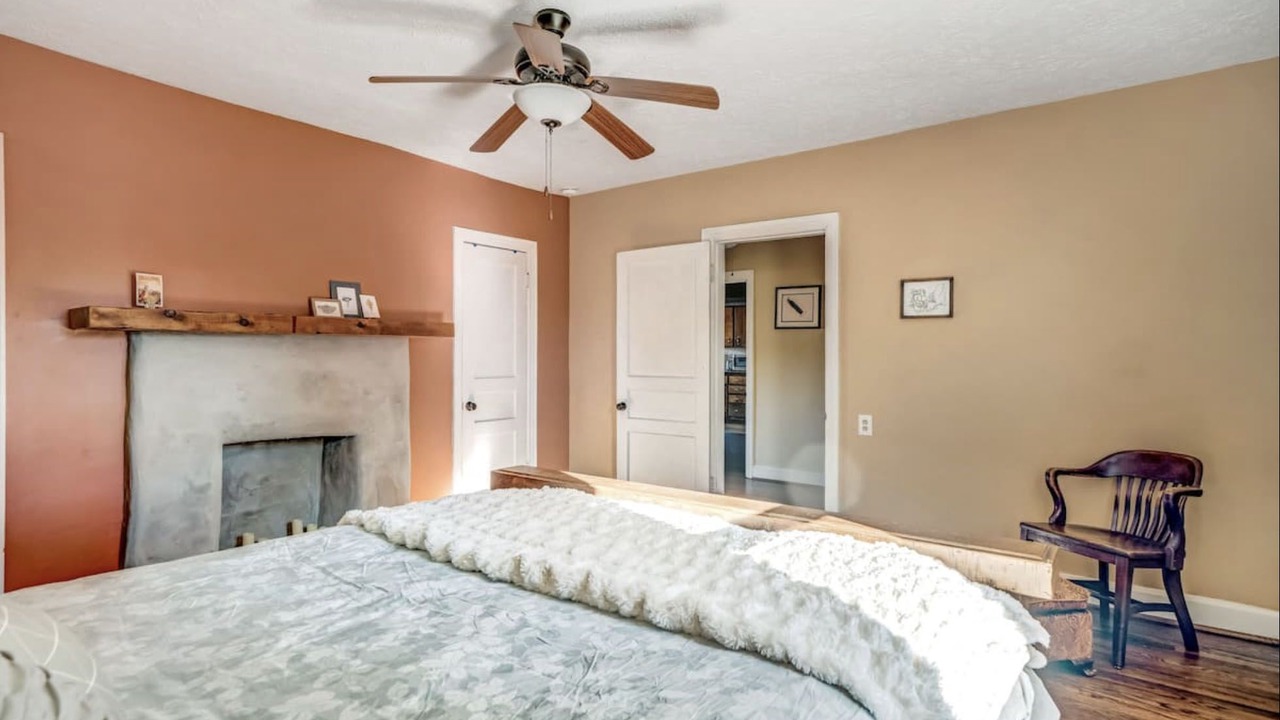 Photo of Bedroom in Joelton