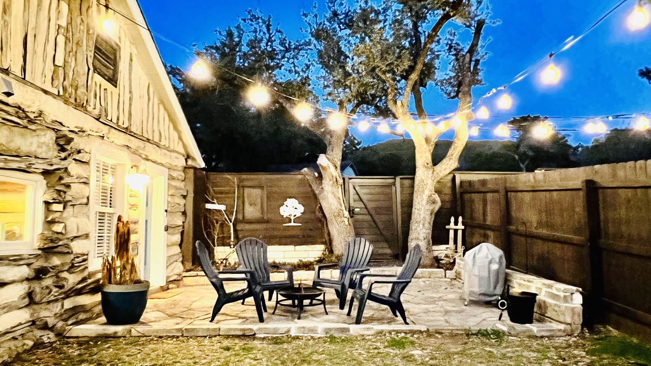 Photo of Patio Balcony in Volente