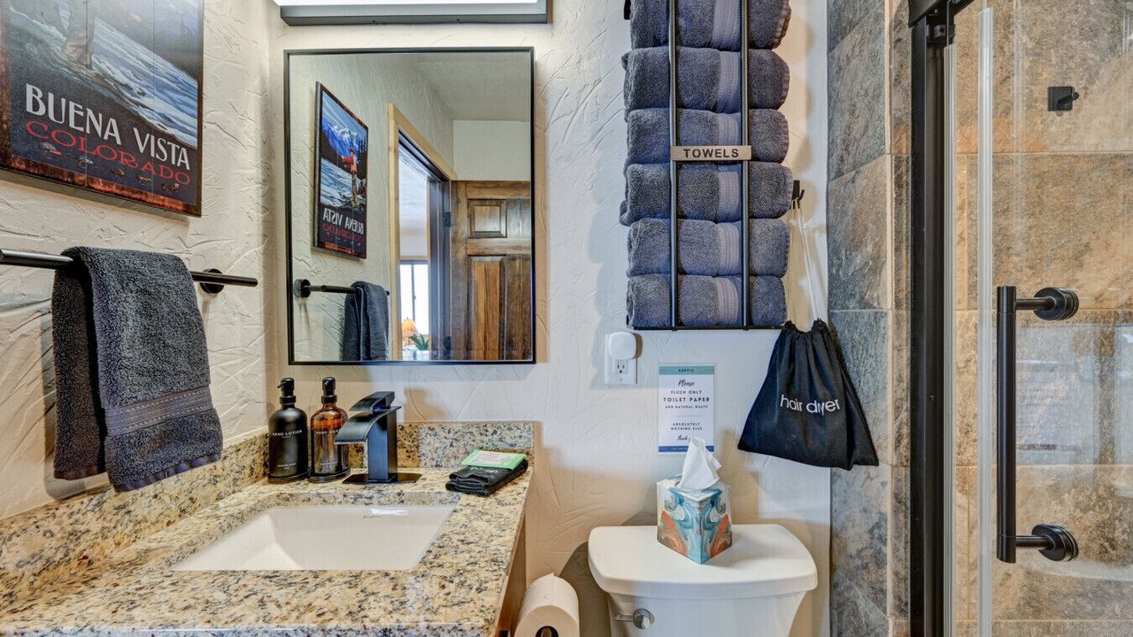 Photo of Bathroom in Buena Vista