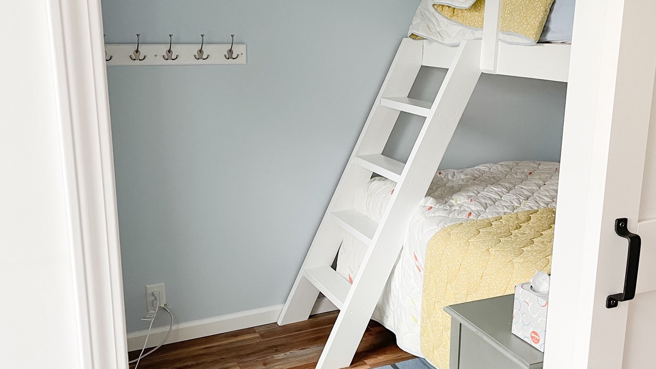 Photo of Bedroom in Hammondsport