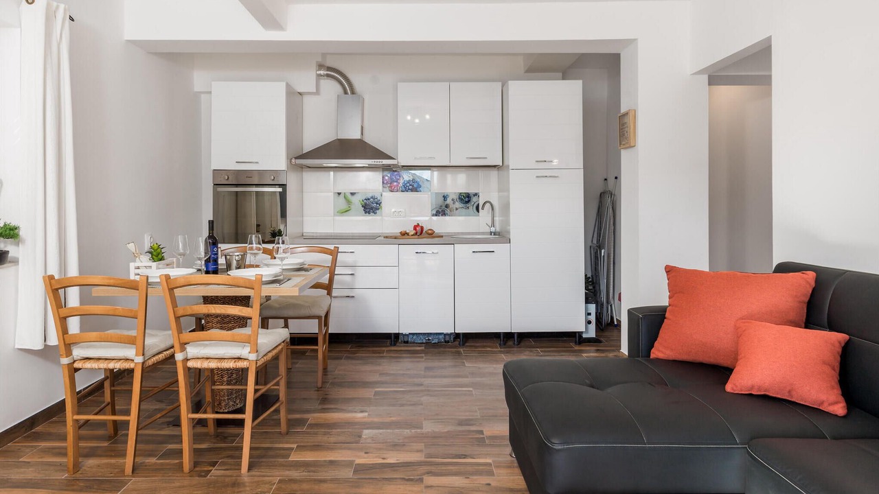 Photo of Bedroom in Cres