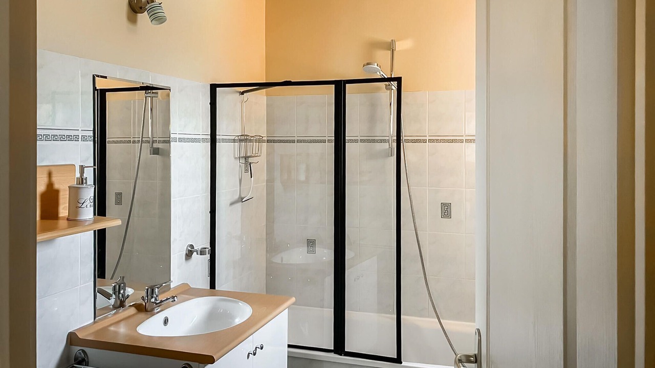Photo of Bathroom in Saint-Nazaire-d'Aude