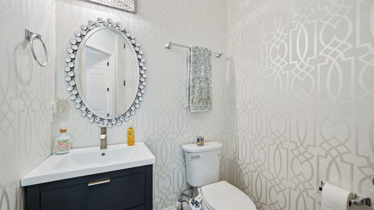 Photo of Bathroom in Biggar