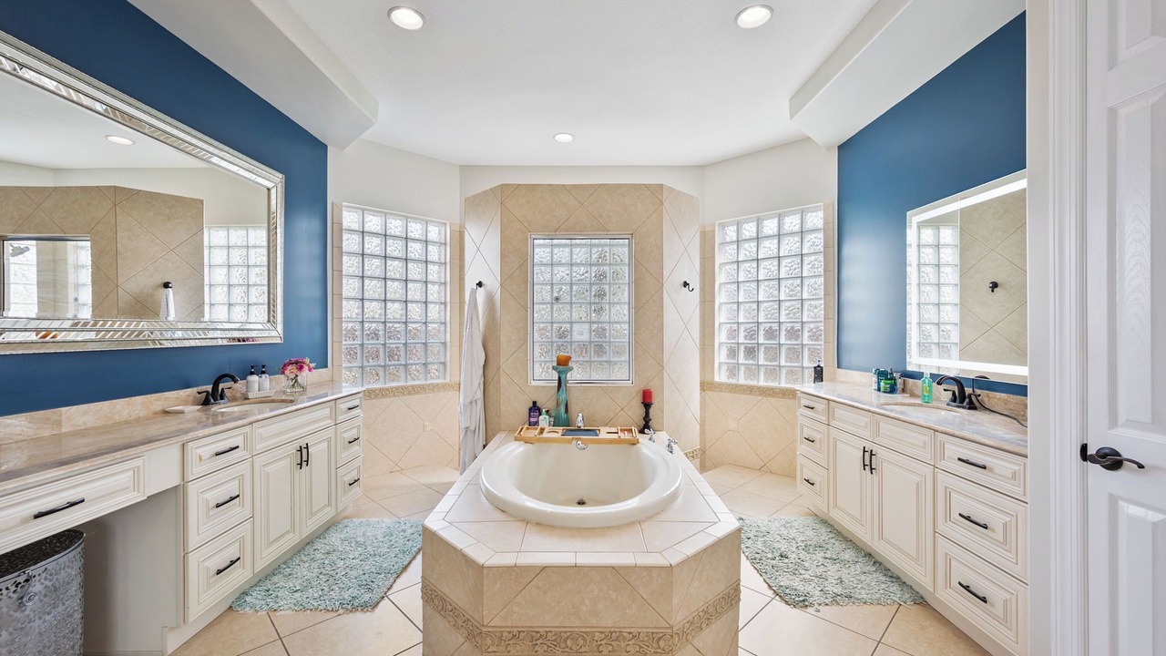 Photo of Bathroom in Biggar