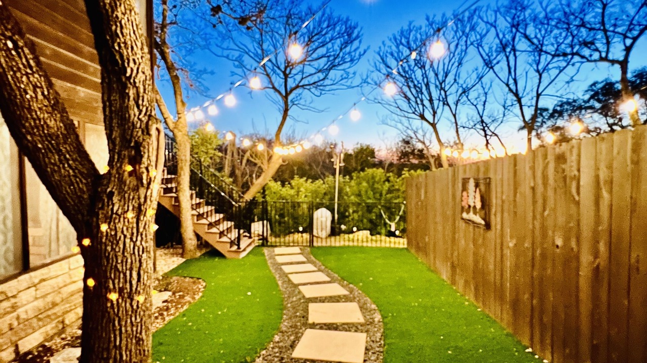Photo of Outdoor in Volente
