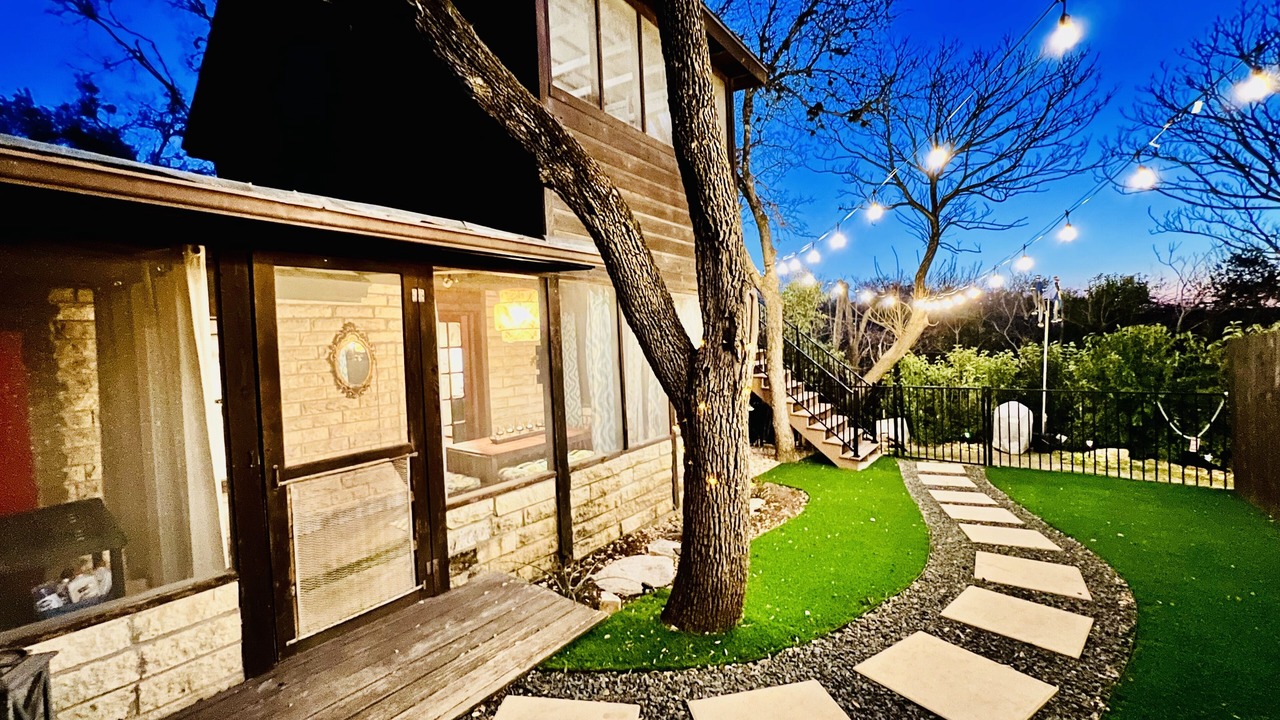 Photo of Patio Balcony in Volente