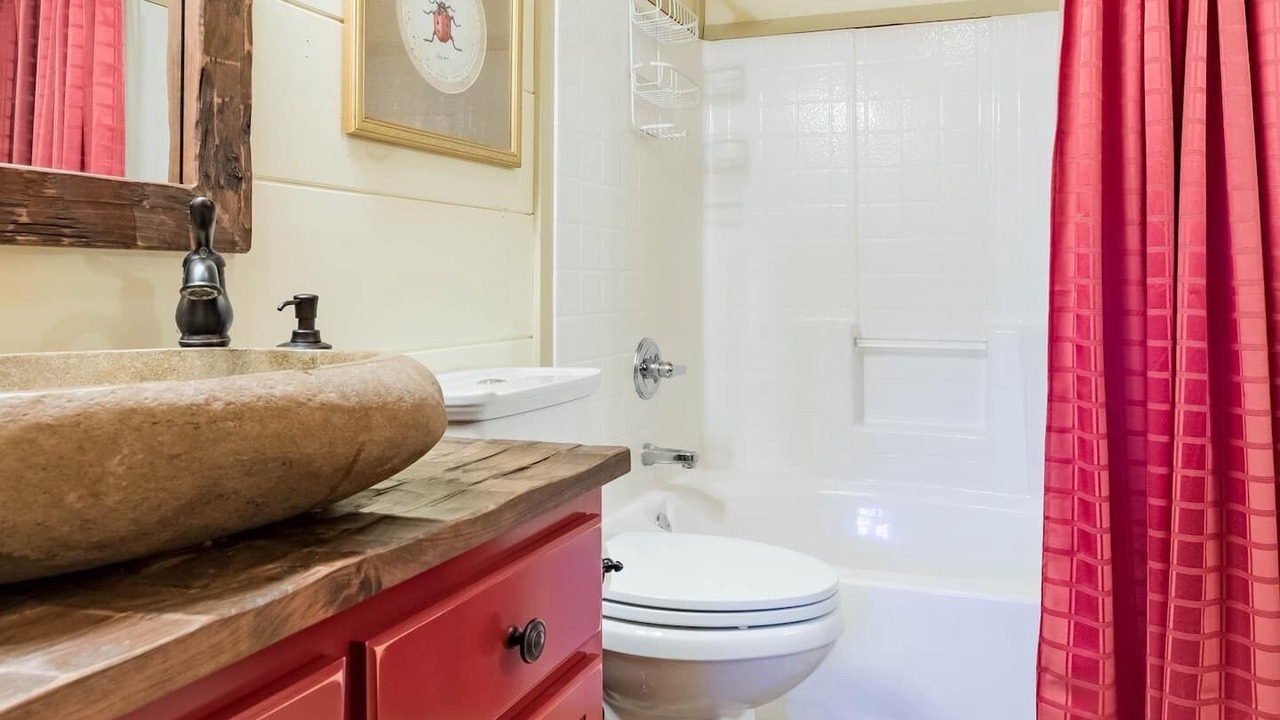 Photo of Bathroom in Clayton