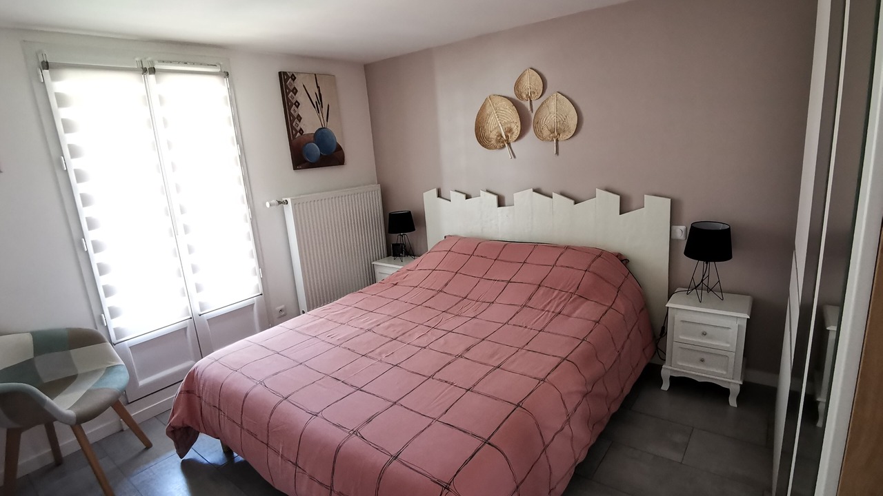 Photo of Bedroom in Rosny-sous-Bois