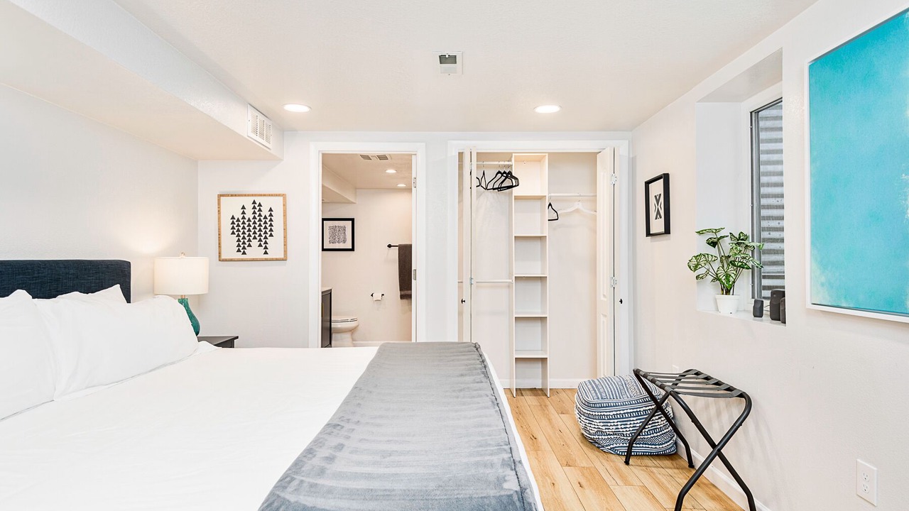 Photo of Bedroom in Barths