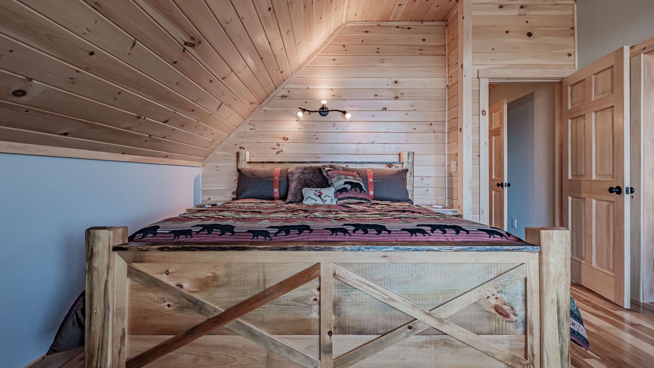 Photo of Bedroom in Greenwood