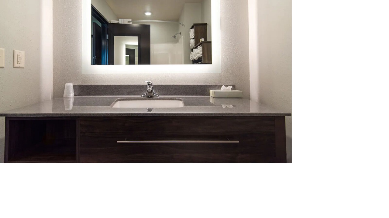 Photo of Bathroom in Marion