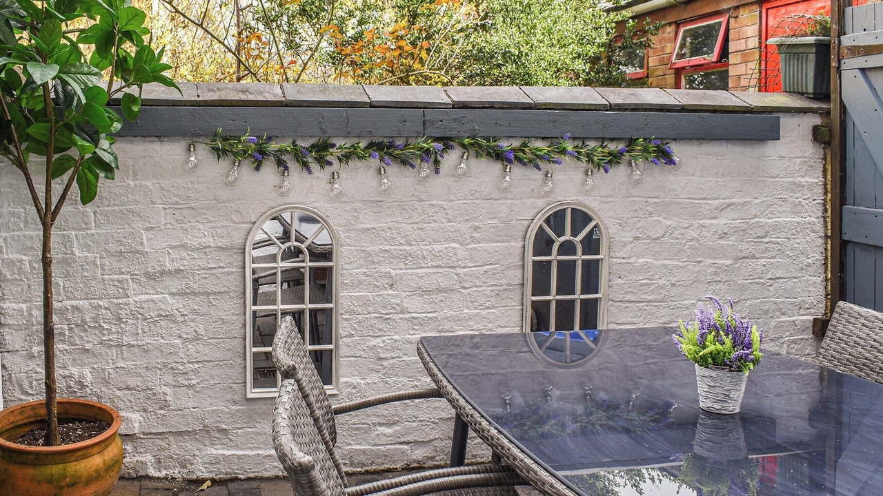 Photo of Others in Leek